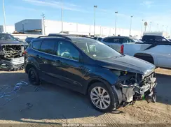 1FMCU9HD4KUA45608 2019 FORD ESCAPE