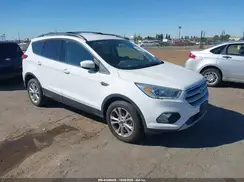 1FMCU9HD4KUA65695 2019 FORD ESCAPE