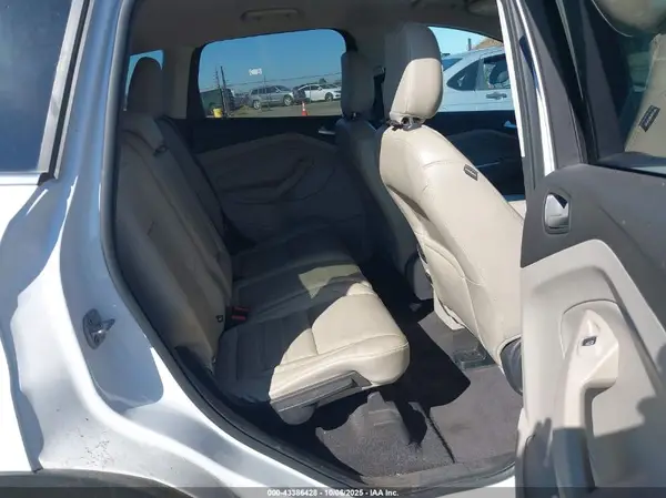 1FMCU9HD4KUA65695 2019 FORD ESCAPE - Image 8