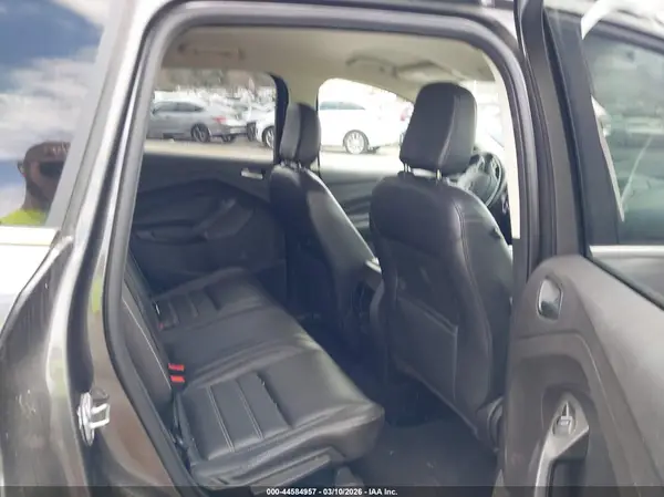 1FMCU9HD4KUA67575 2019 FORD ESCAPE - Image 8