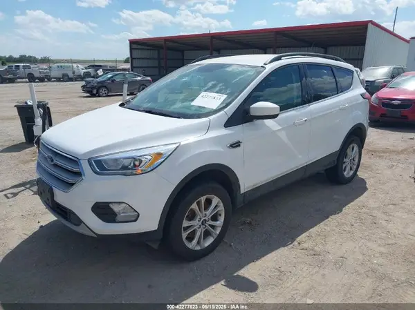 1FMCU9HD4KUB01773 2019 FORD ESCAPE - Image 2