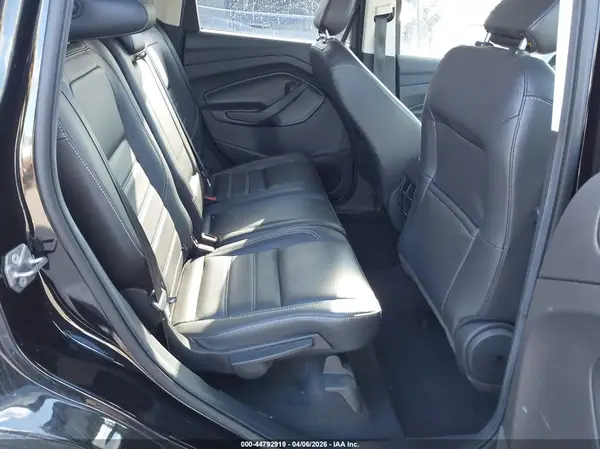 1FMCU9HD4KUB42260 2019 FORD ESCAPE - Image 8