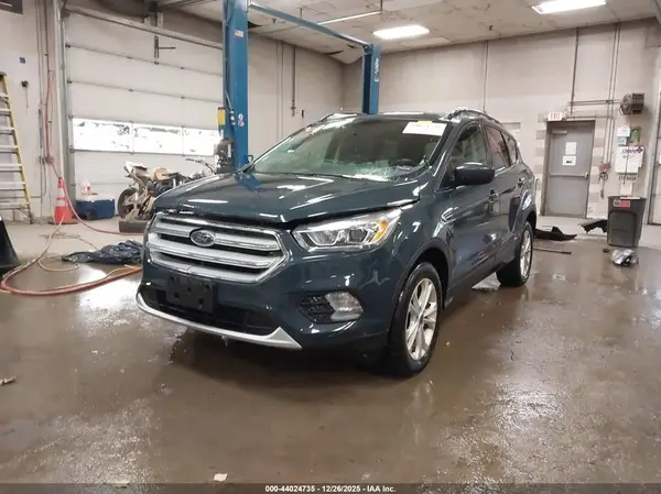 1FMCU9HD4KUB90857 2019 FORD ESCAPE - Image 2