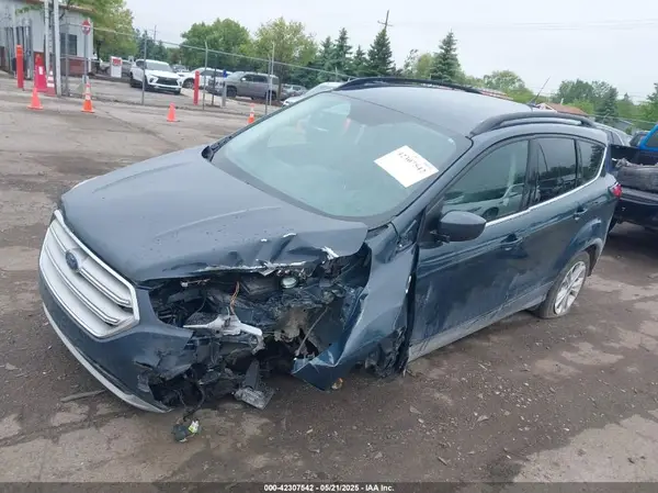 1FMCU9HD4KUC01419 2019 FORD ESCAPE - Image 2