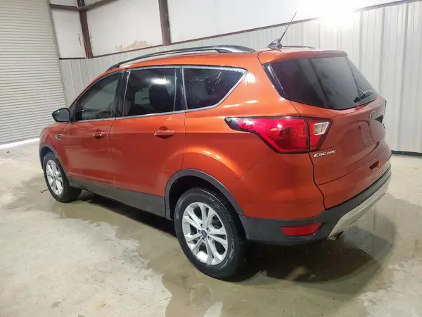 1FMCU9HD4KUC08712 2019 FORD ESCAPE - Image 2