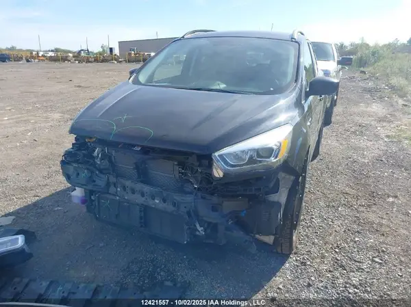 1FMCU9HD4KUC15076 2019 FORD ESCAPE - Image 2