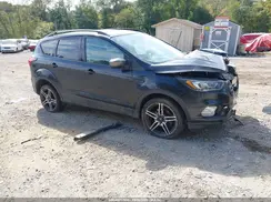 1FMCU9HD4KUC18267 2019 FORD ESCAPE