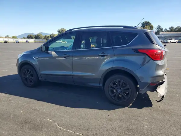 1FMCU9HD4KUC33948 2019 FORD ESCAPE - Image 2