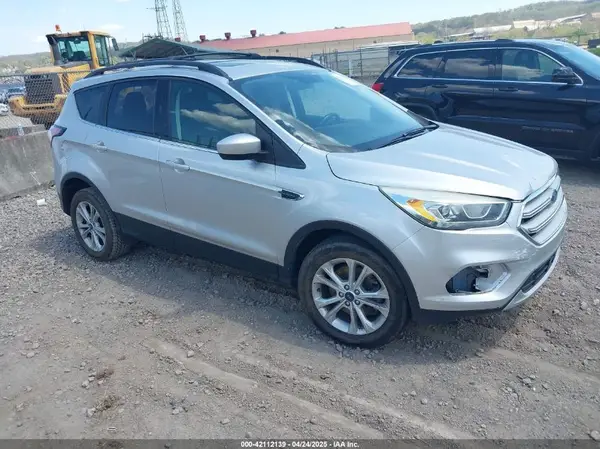 1FMCU9HD5JUA07884 2018 FORD ESCAPE - Image 1
