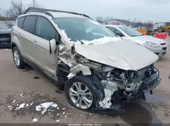 1FMCU9HD5JUA19226 2018 FORD ESCAPE
