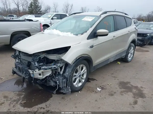1FMCU9HD5JUA19226 2018 FORD ESCAPE - Image 2