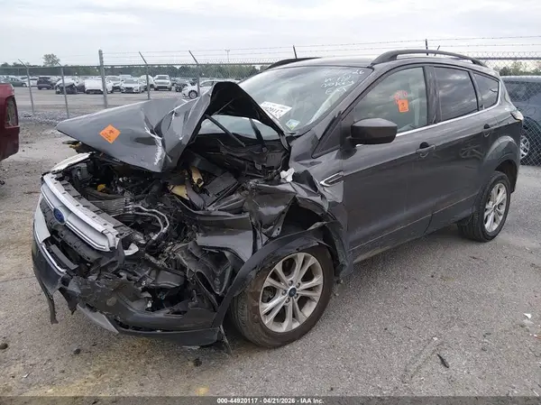 1FMCU9HD5JUA29609 2018 FORD ESCAPE - Image 2