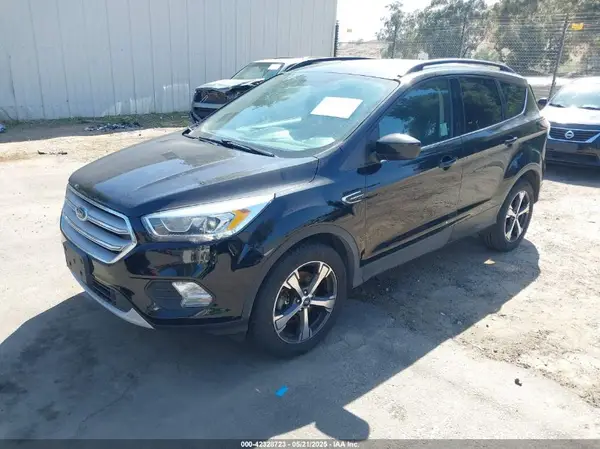1FMCU9HD5JUA31344 2018 FORD ESCAPE - Image 2