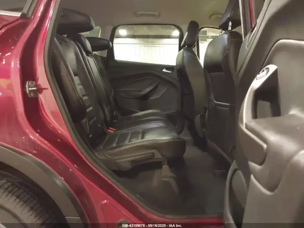 1FMCU9HD5JUA53263 2018 FORD ESCAPE - Image 8