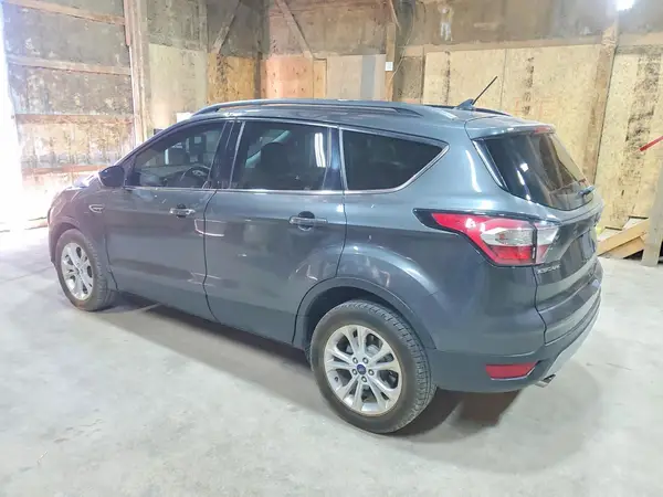 1FMCU9HD5JUA55658 2018 FORD ESCAPE - Image 2