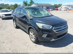 1FMCU9HD5JUA61301 2018 FORD ESCAPE