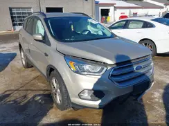 1FMCU9HD5JUA72637 2018 FORD ESCAPE