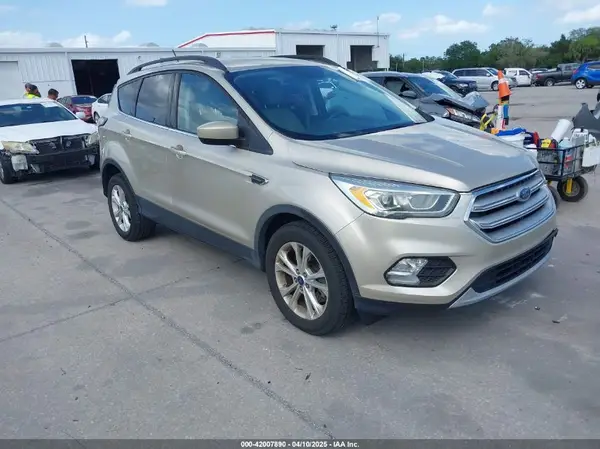 1FMCU9HD5JUA83542 2018 FORD ESCAPE - Image 1