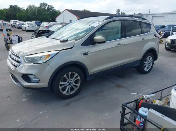1FMCU9HD5JUA83542 2018 FORD ESCAPE - Image 2