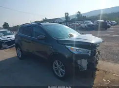1FMCU9HD5JUA88353 2018 FORD ESCAPE