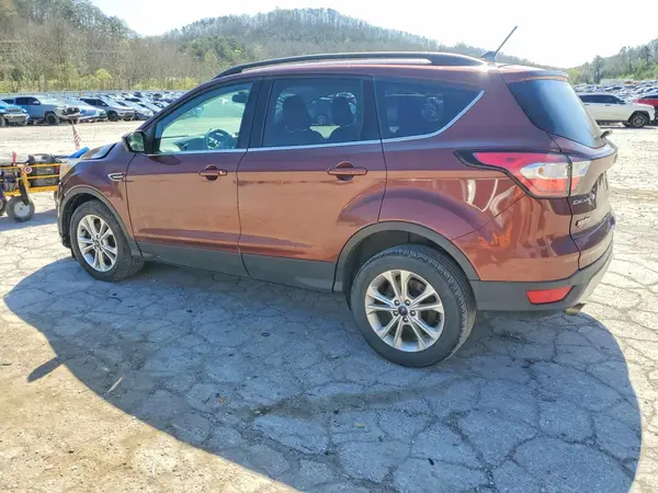 1FMCU9HD5JUB07631 2018 FORD ESCAPE - Image 2