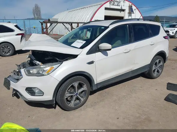 1FMCU9HD5JUB28107 2018 FORD ESCAPE - Image 2