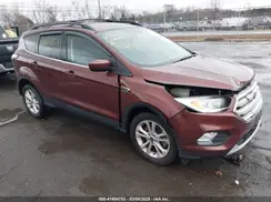 1FMCU9HD5JUB40452 2018 FORD ESCAPE