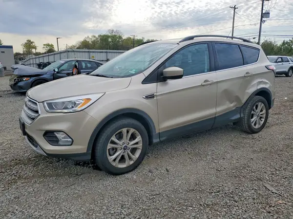 1FMCU9HD5JUB65805 2018 FORD ESCAPE - Image 1