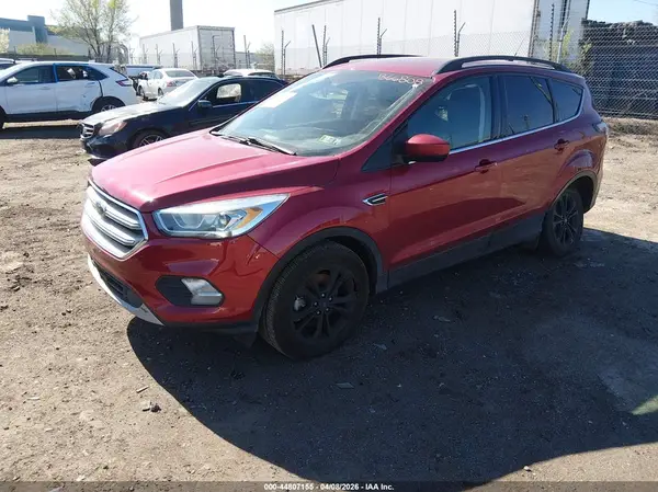 1FMCU9HD5JUB66808 2018 FORD ESCAPE - Image 2