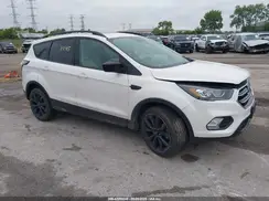 1FMCU9HD5JUC28630 2018 FORD ESCAPE