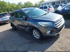 1FMCU9HD5JUC30975 2018 FORD ESCAPE