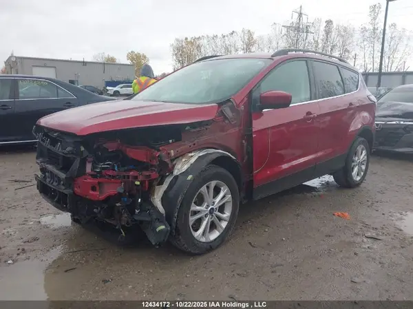 1FMCU9HD5JUC72451 2018 FORD ESCAPE - Image 2