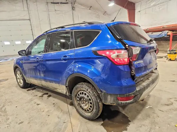 1FMCU9HD5JUC98564 2018 FORD ESCAPE - Image 2