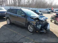 1FMCU9HD5JUD03777 2018 FORD ESCAPE