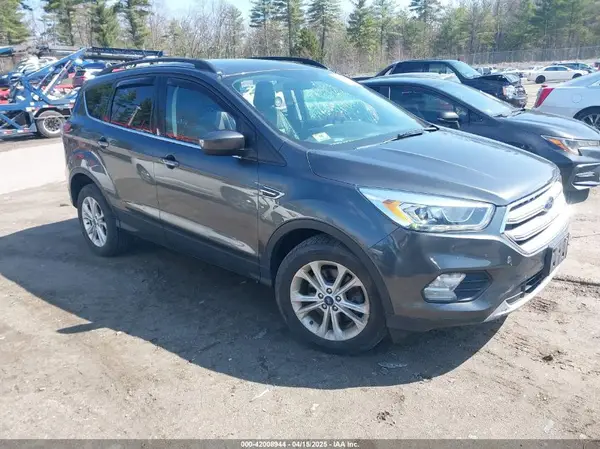 1FMCU9HD5JUD53529 2018 FORD ESCAPE - Image 1