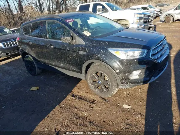 1FMCU9HD5JUD57628 2018 FORD ESCAPE - Image 1