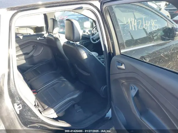 1FMCU9HD5JUD57628 2018 FORD ESCAPE - Image 8
