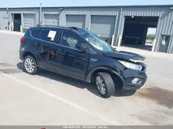 1FMCU9HD5KUA01097 2019 FORD ESCAPE