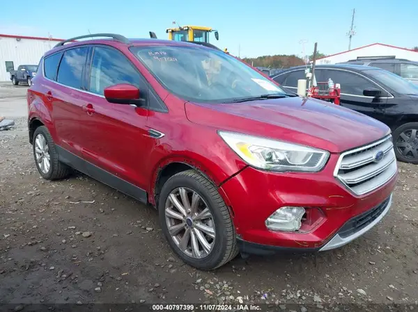 1FMCU9HD5KUA04470 2019 FORD ESCAPE - Image 1