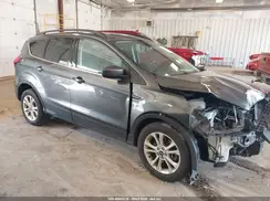 1FMCU9HD5KUA17056 2019 FORD ESCAPE