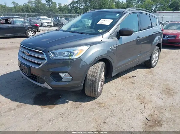1FMCU9HD5KUB14645 2019 FORD ESCAPE - Image 2