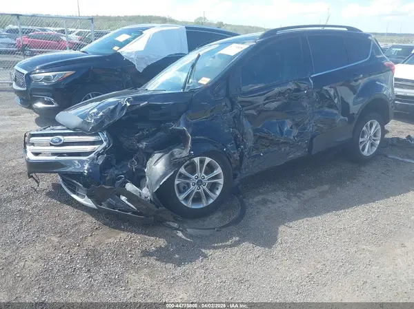 1FMCU9HD5KUB63537 2019 FORD ESCAPE - Image 2