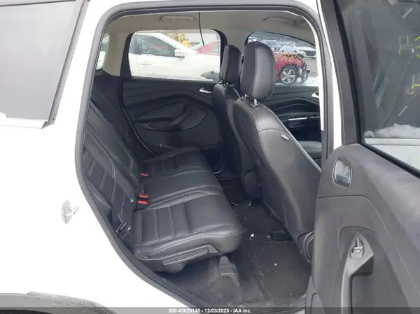 1FMCU9HD5KUB75784 2019 FORD ESCAPE - Image 8