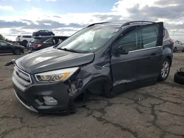 1FMCU9HD5KUB82895 2019 FORD ESCAPE - Image 1