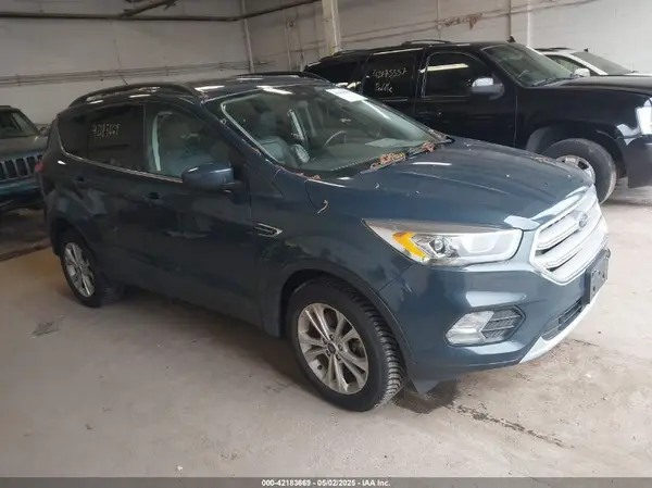 1FMCU9HD5KUB88860 2019 FORD ESCAPE - Image 1