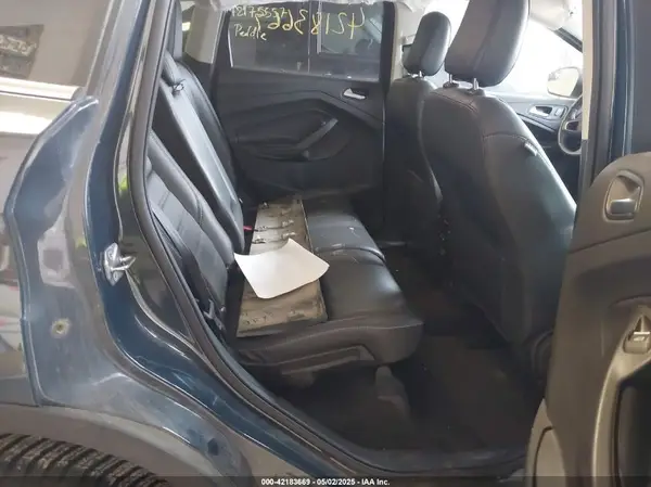 1FMCU9HD5KUB88860 2019 FORD ESCAPE - Image 8