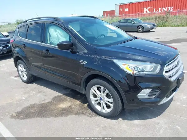 1FMCU9HD5KUC15507 2019 FORD ESCAPE - Image 1