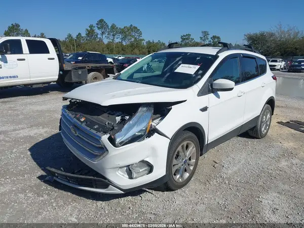 1FMCU9HD5KUC30511 2019 FORD ESCAPE - Image 2