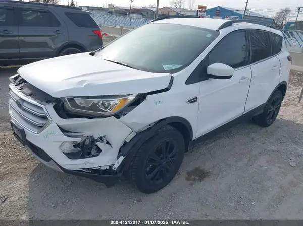 1FMCU9HD6JUA89236 2018 FORD ESCAPE - Image 2