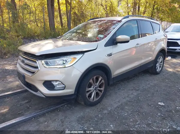 1FMCU9HD6JUB19013 2018 FORD ESCAPE - Image 2